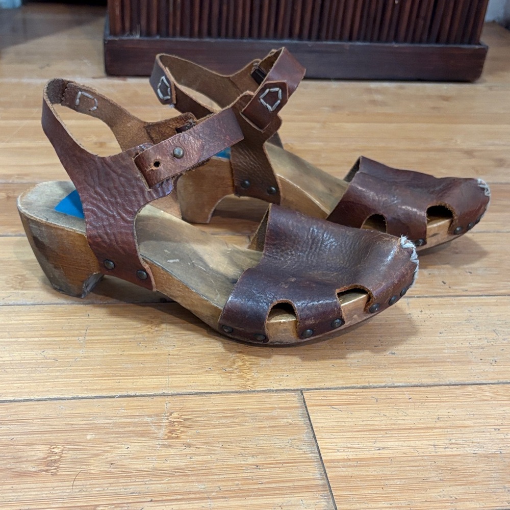 Diesel Brown Leather Mules